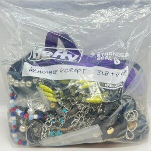 3LB 11OZ WEARABLE JEWELRY LOT MIXED BEADS NECKLACES BRACELETS BOHO FUN CRAFT